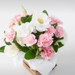 Arranjo de Flores do Campo em Tons Rosados