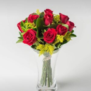 Arranjo de 10 Rosas Vermelhas em Vaso