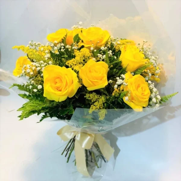 Buquê com 12 Rosas Amarela