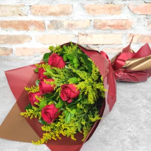 Buquê de 6 rosas nacionais