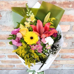 Buquê de Flores da Estação